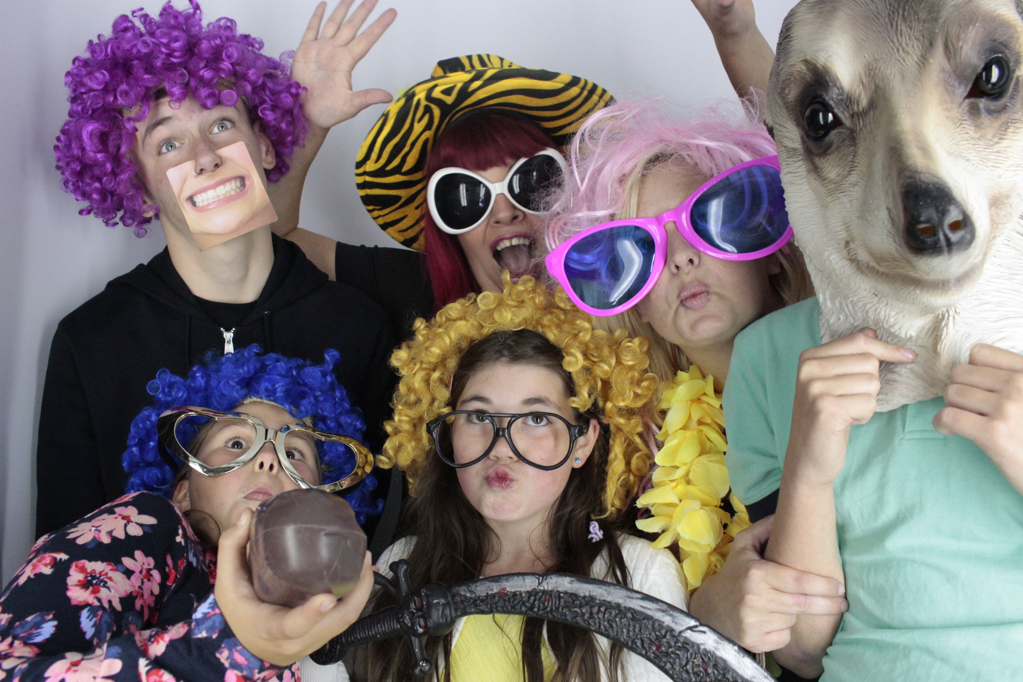 Nadine 40th Birthday  | View more photos from the event at gallery.myphotoboothexperience.co.uk/u/MyPhotoBoothExperienceLtd/Nadine-40th-Birthday
